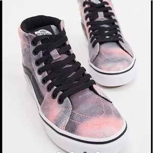 Vans ComfyCush Sk8-Hi Tie Dye size 6